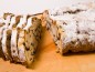 Preview: Dinkel Rosinen Butter Stollen 1.0 kg mit Butterschmalz